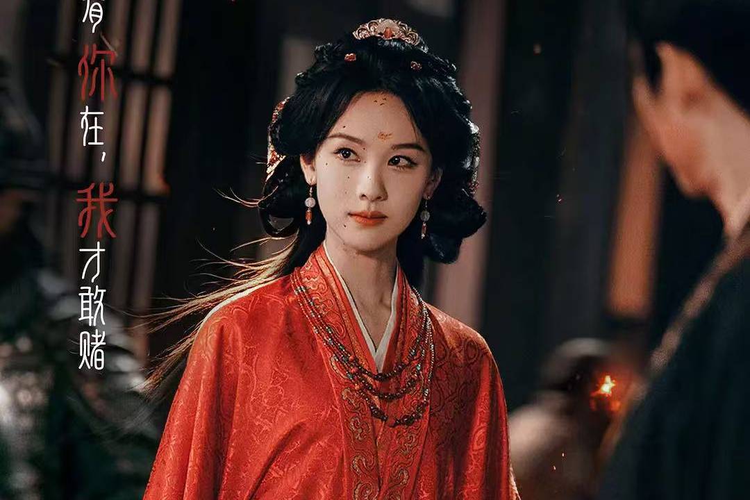 陈都灵《翘楚》首播热度第四 对阵杨紫刘浩存关晓彤三大热播剧封面图